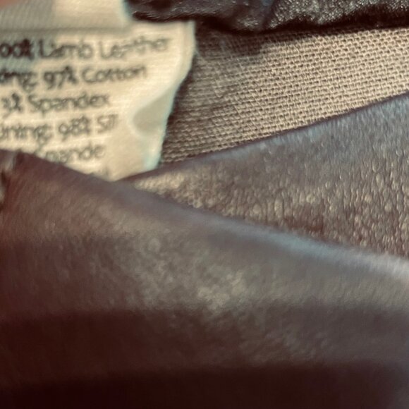 L'AGENCE BURGUNDY LAMB LEATHER STRAIGHT PANTS - SIZE 2- NEVER USED - Picture 5 of 8